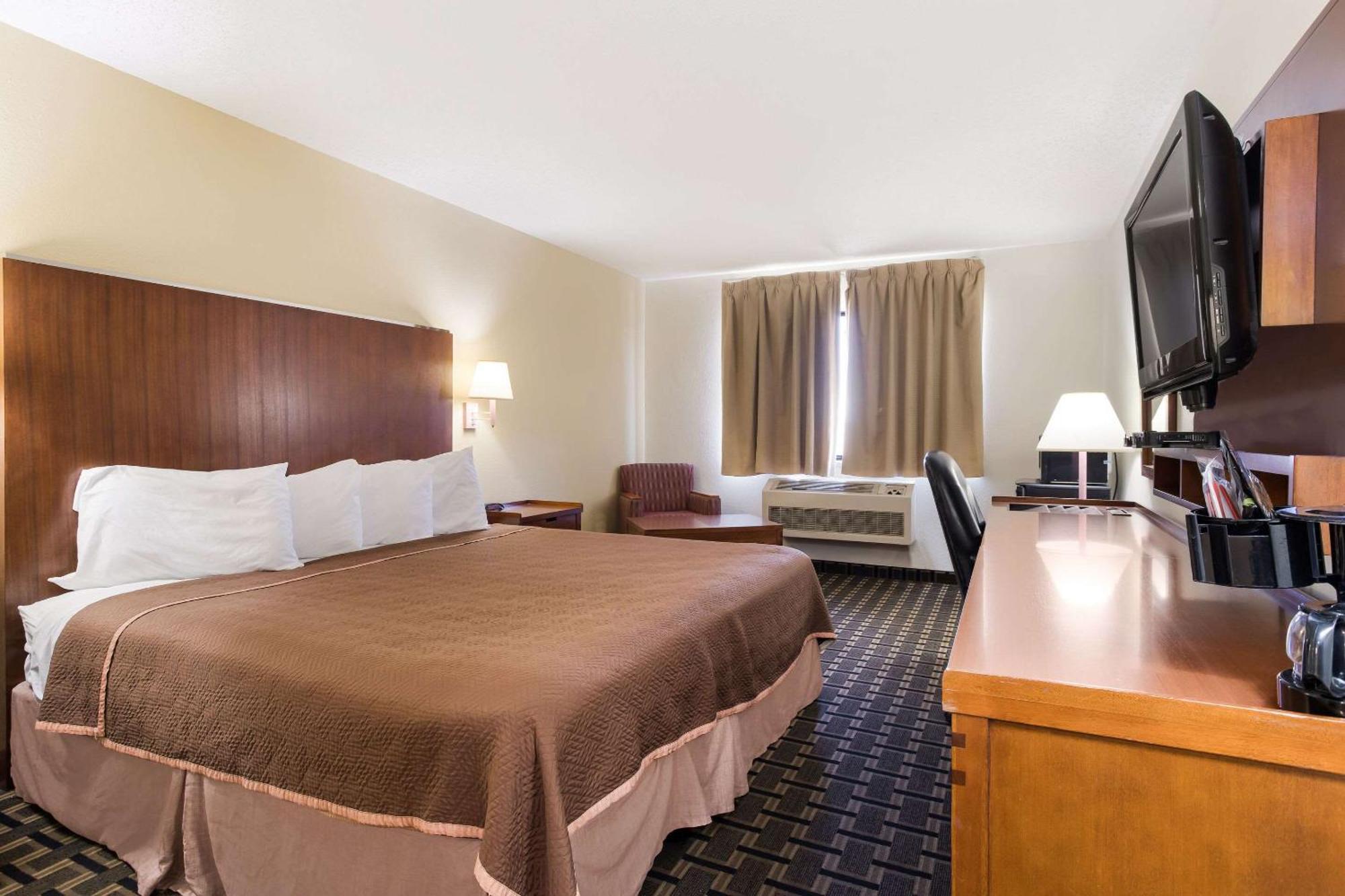 ทราเวลลอดจ์ บาย วินด์แฮม กัลลัป Hotel แกลลัพ ภายนอก รูปภาพ